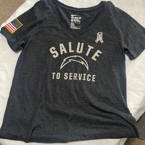 Women’s Nike Chargers shirt